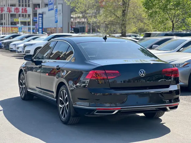 Volkswagen Magotan — Фото автомобиля 7