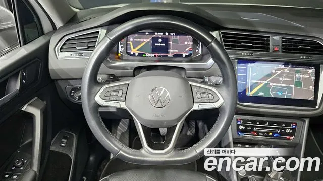 Volkswagen Tiguan — Фото автомобиля 13