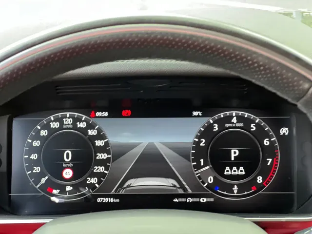 Land Rover Range Rover Sport — Фото автомобиля 18
