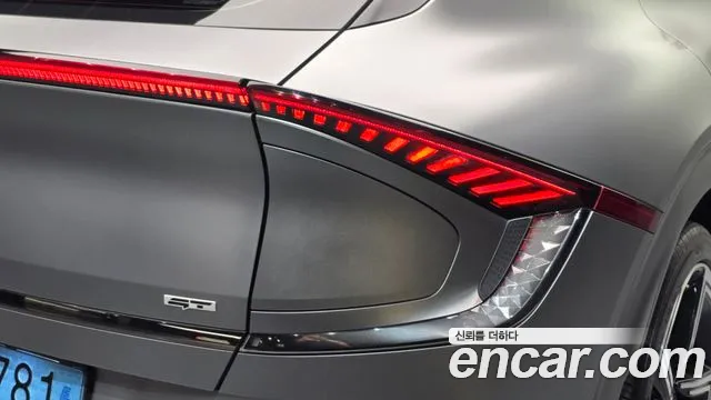 Kia EV6 — Фото автомобиля 8