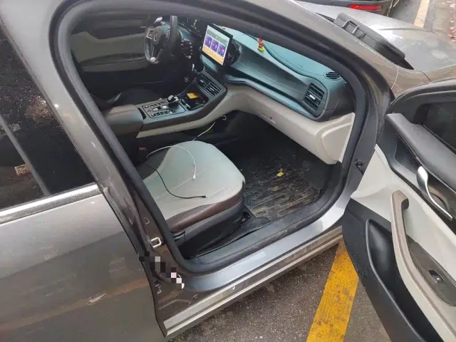 BYD Qin PLUS — Фото автомобиля 19