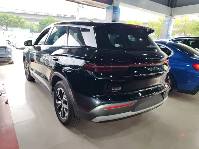 BYD Song Pro — Фото автомобиля 4