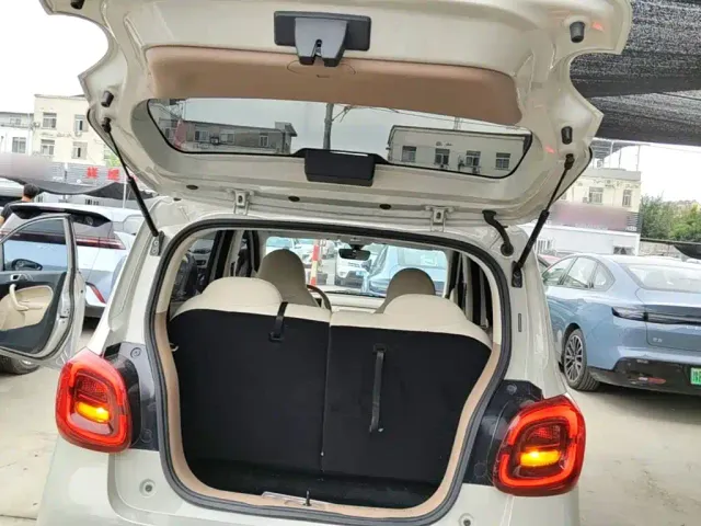 Wuling Hongguang Mini EV — Фото автомобиля 18