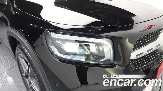 Mercedes-Benz GLB-Class — Фото автомобиля 17