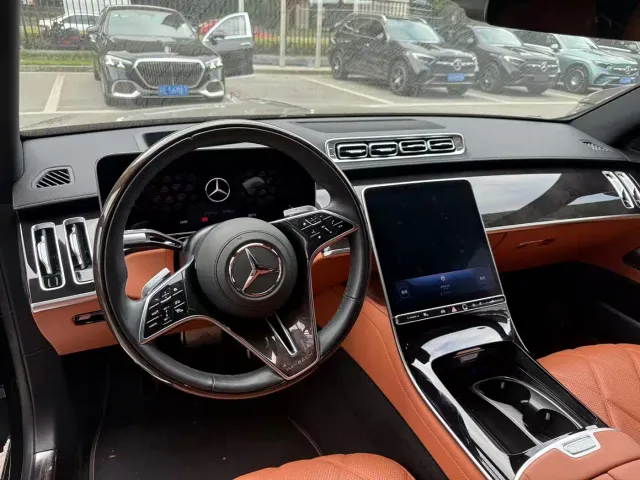 Mercedes-Benz Maybach S-Class — Фото автомобиля 3