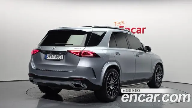 Mercedes-Benz GLE-Class — Фото автомобиля 2