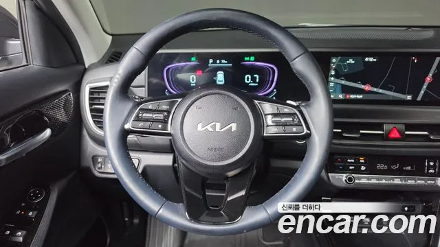 Kia Seltos New — Фото автомобиля 20