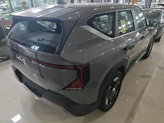 Kia EV5 — Фото автомобиля 6