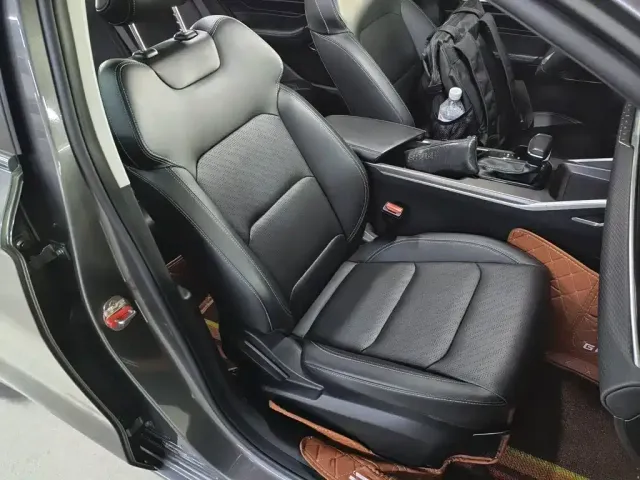 Geely Emgrand — Фото автомобиля 24