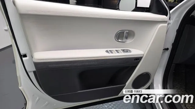 Hyundai Ioniq 5 — Фото автомобиля 13