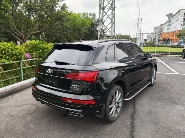 Audi Q5L — Фото автомобиля 8