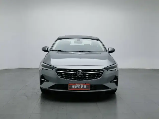 Buick Regal — Фото автомобиля 3