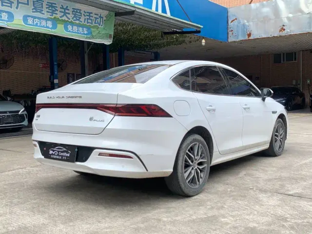 BYD Qin PLUS — Фото автомобиля 13