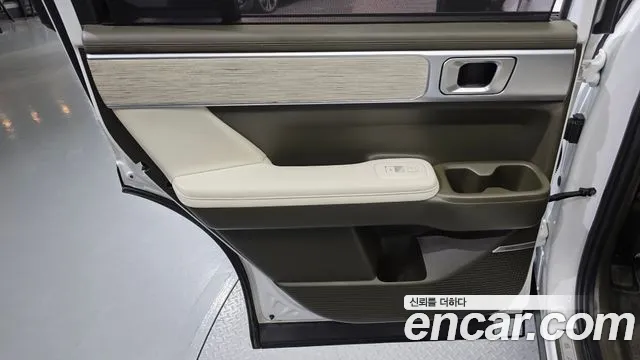 Hyundai Santa Fe MX5 — Фото автомобиля 14