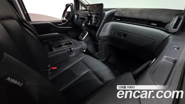 Hyundai Staria — Фото автомобиля 7