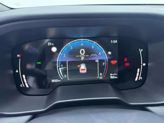 Toyota Corolla Cross — Фото автомобиля 12