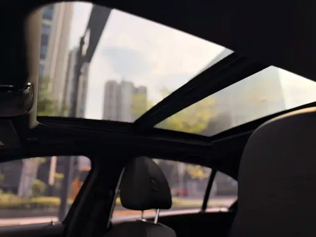 BMW 3 Series — Фото автомобиля 20