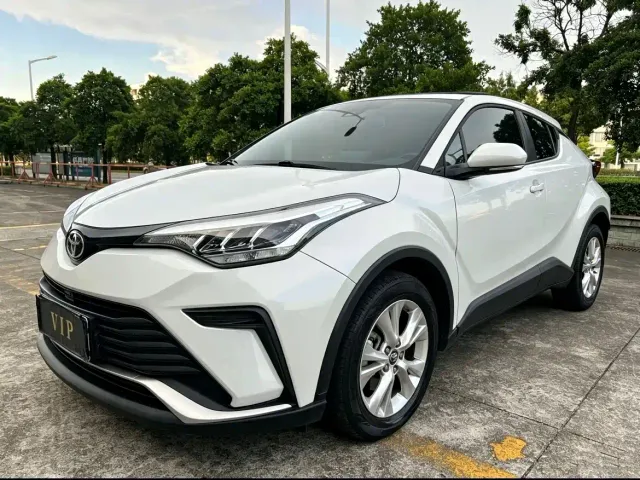 Фотография автомобиля — Toyota IZOA