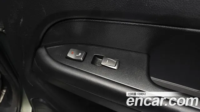 KG_Mobility_Ssangyong Rexton Новый Rexton Sport Дизель 2.2 4WD — Фото автомобиля 20