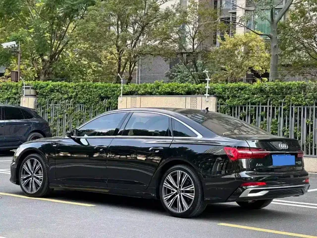 Audi A6L — Фото автомобиля 4