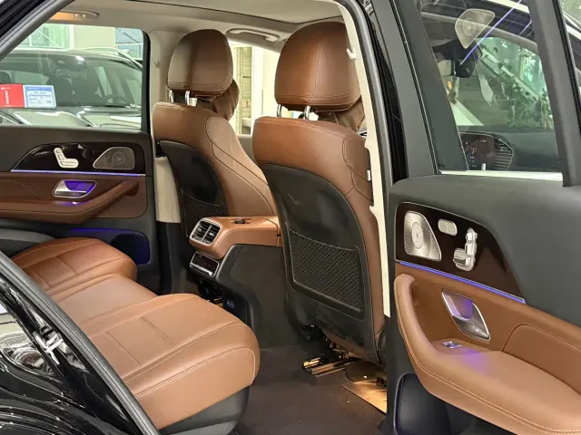 Mercedes-Benz GLE-Class — Фото автомобиля 15