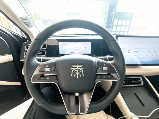 BYD Qin L — Фото автомобиля 7