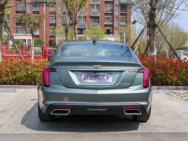 Cadillac CT5 — Фото автомобиля 5