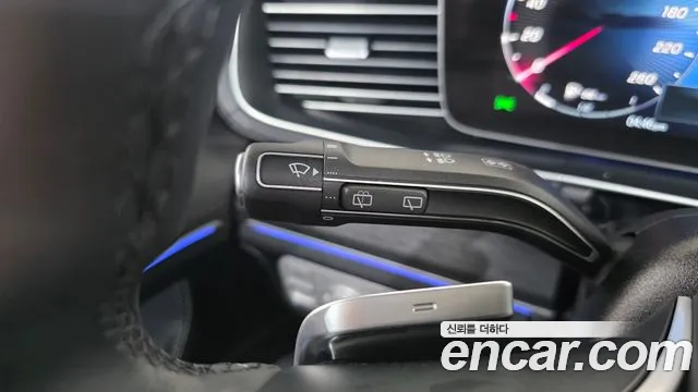 Mercedes-Benz GLS-Class — Фото автомобиля 23