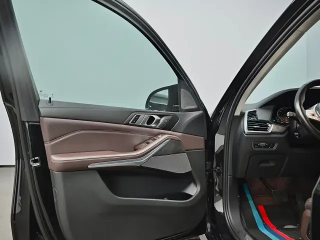BMW X5 — Фото автомобиля 25