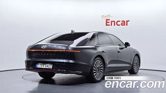 Hyundai Grandeur GN7 — Фото автомобиля 2