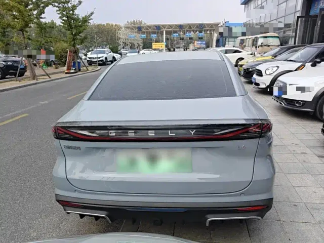 Geely Galaxy L6 — Фото автомобиля 5