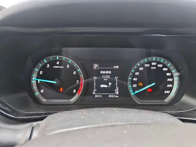 Changan Oushang X5 — Фото автомобиля 4