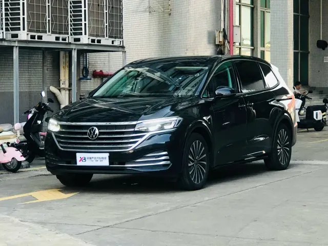 Фотография автомобиля — Volkswagen Viloran