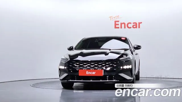 Kia K8 Hybrid — Фото автомобиля 3