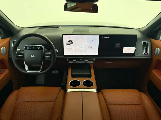 Li Auto L8 — Фото автомобиля 6