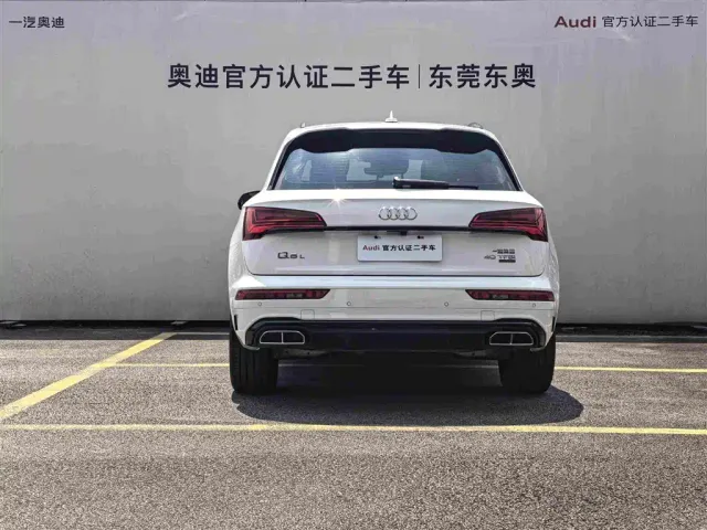 Audi Q5L — Фото автомобиля 5