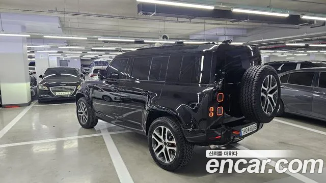 Land Rover Defender L663 — Фото автомобиля 2