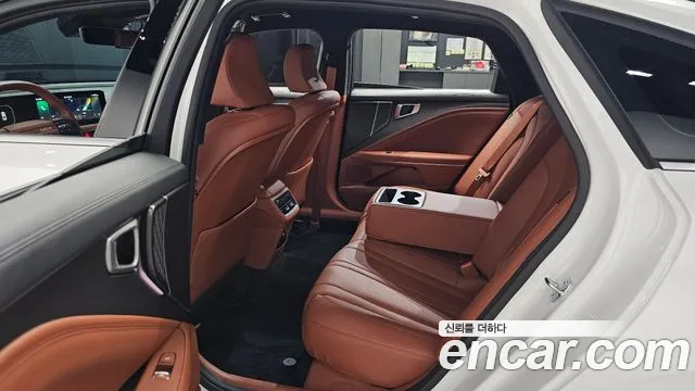 Kia K8 The New K8 2.5 Бензин 2WD — Фото автомобиля 11