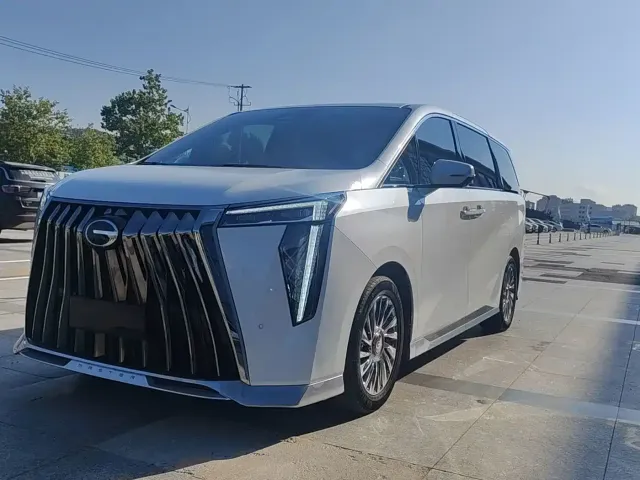 GAC Trumpchi M8 — Фото автомобиля 2