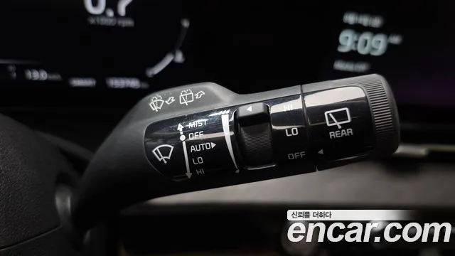 Kia Canival Carnival 4 поколение Дизель 9 мест Signature — Фото автомобиля 17