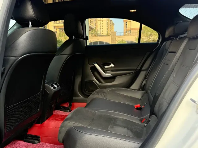 Mercedes-Benz Mercedes-Benz A-Class 2022 A 200 L Sport Sedan Style — Фото автомобиля 14