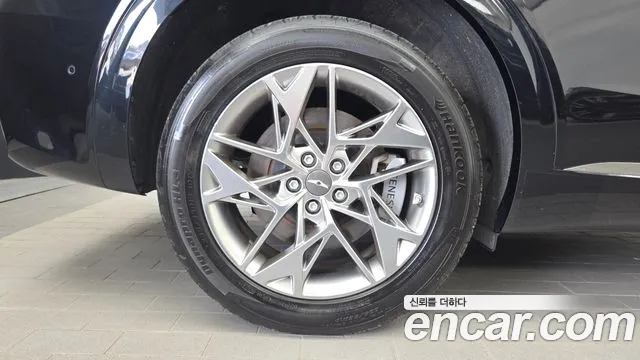 Genesis GV70 2.5T Бензин AWD — Фото автомобиля 5