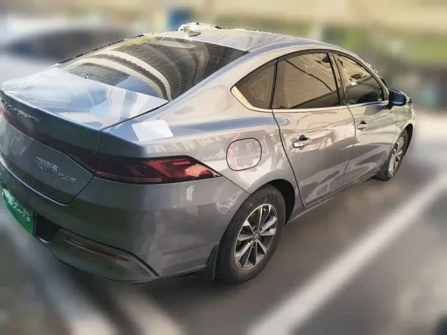 BYD Qin PLUS — Фото автомобиля 4