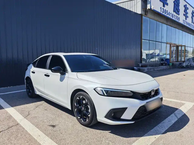 Honda Civic — Фото автомобиля 3