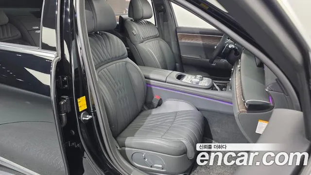 Genesis G90 — Фото автомобиля 12
