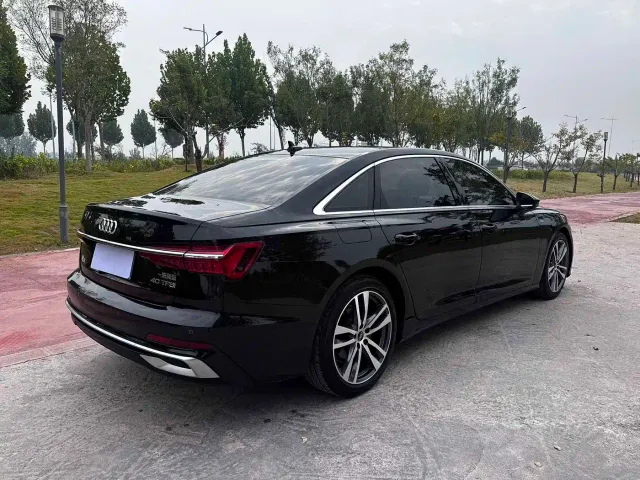 Audi A6L — Фото автомобиля 7