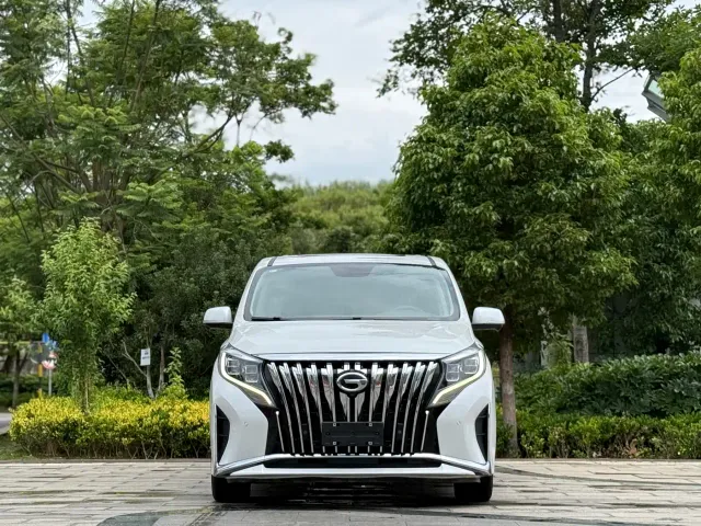 GAC Trumpchi M8 — Фото автомобиля 2