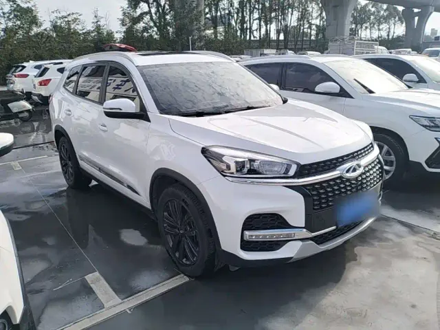 Chery Tiggo 8 — Фото автомобиля 3