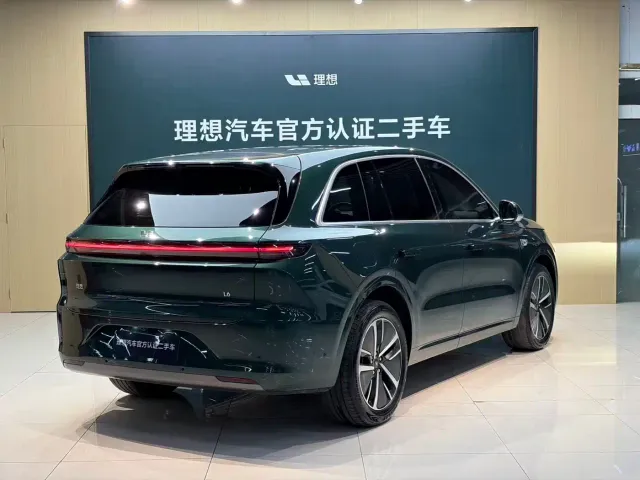 Li Auto L6 — Фото автомобиля 3