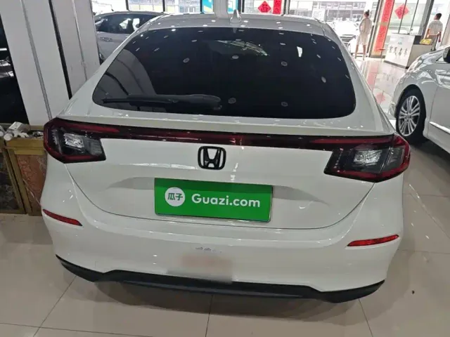 Honda Civic — Фото автомобиля 5